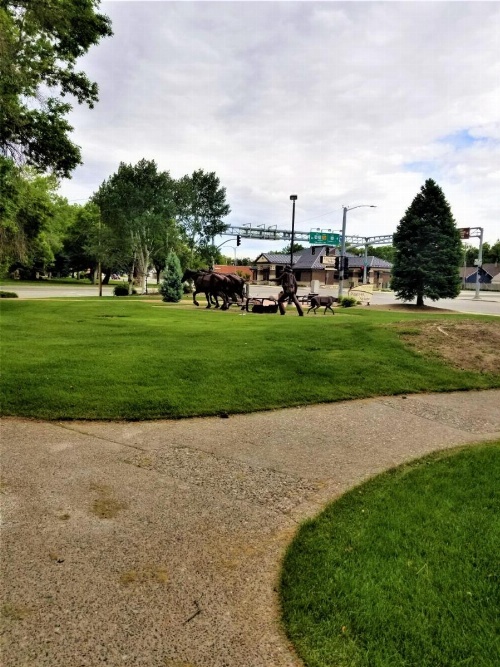 Town House Motor Inn image 17